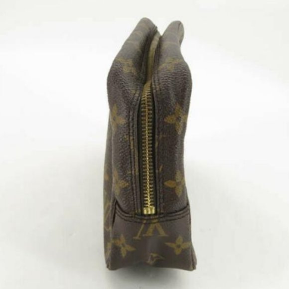 AUTH LOUIS VUITTON TROUSSE TOILETTE 23 POUCH - Picture 6 of 13